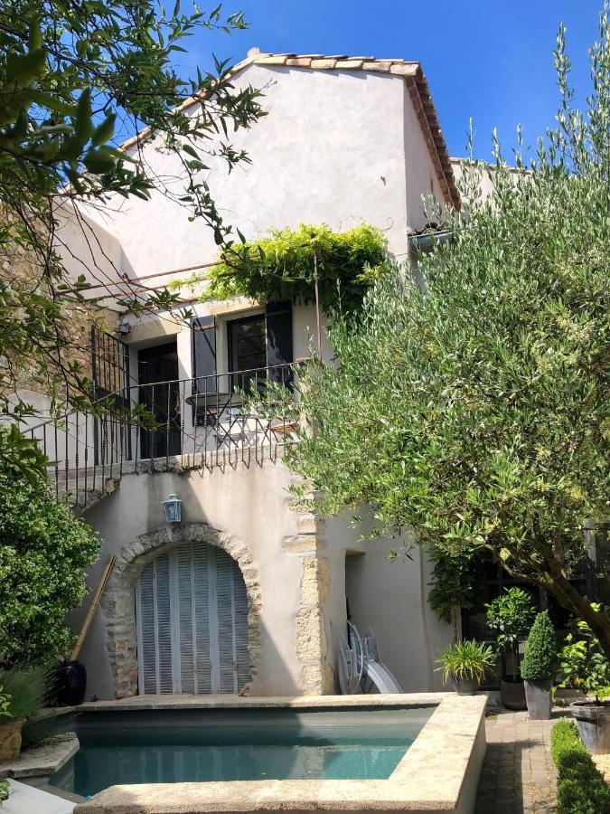 La Maison Blanche Uzes La Bastide-dʼEngras Buitenkant foto